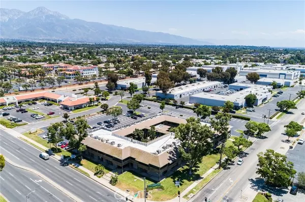 Upland, CA 91786,222 N Mountain Avenue