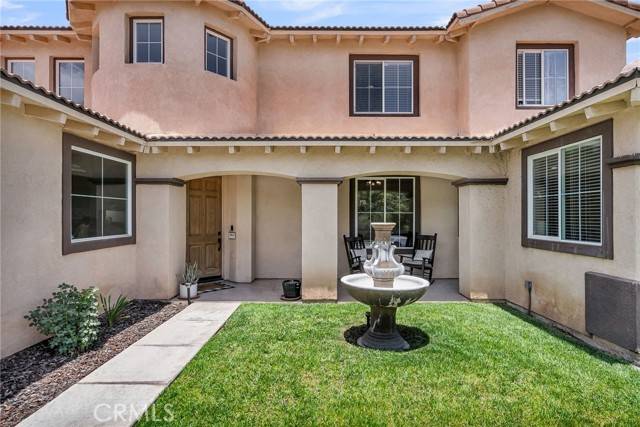 Corona, CA 92883,1775 Honors Lane