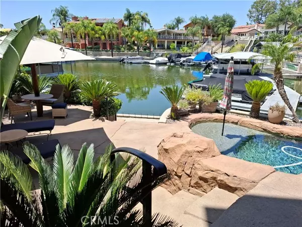 Canyon Lake, CA 92587,30295 Little Harbor Drive