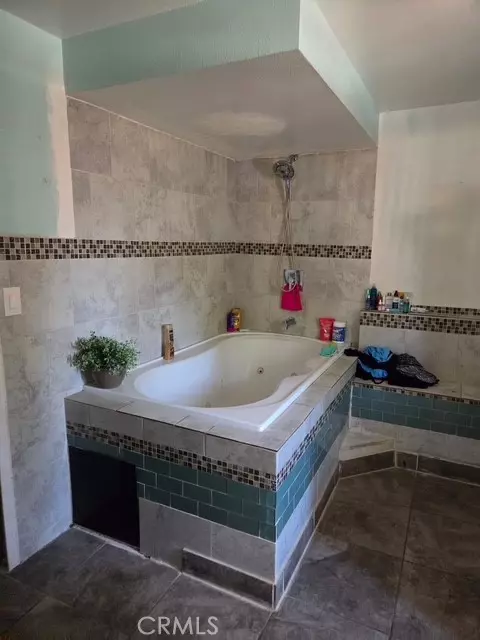 Clovis, CA 93612,3644 Manila Avenue