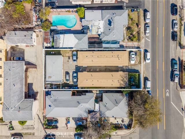 North Hollywood (los Angeles), CA 91601,5841 Tujunga Avenue