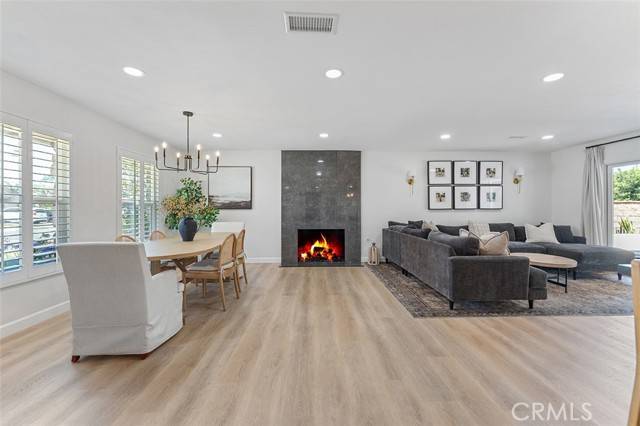 Orange, CA 92866,927 E Fairway Drive