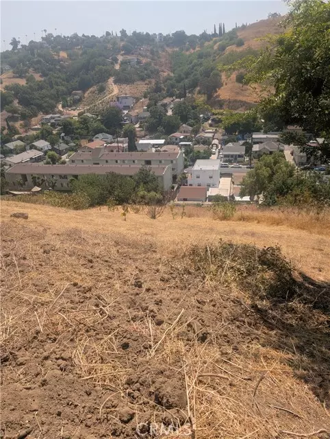 Los Angeles, CA 90031,3104 Lincoln Park Avenue