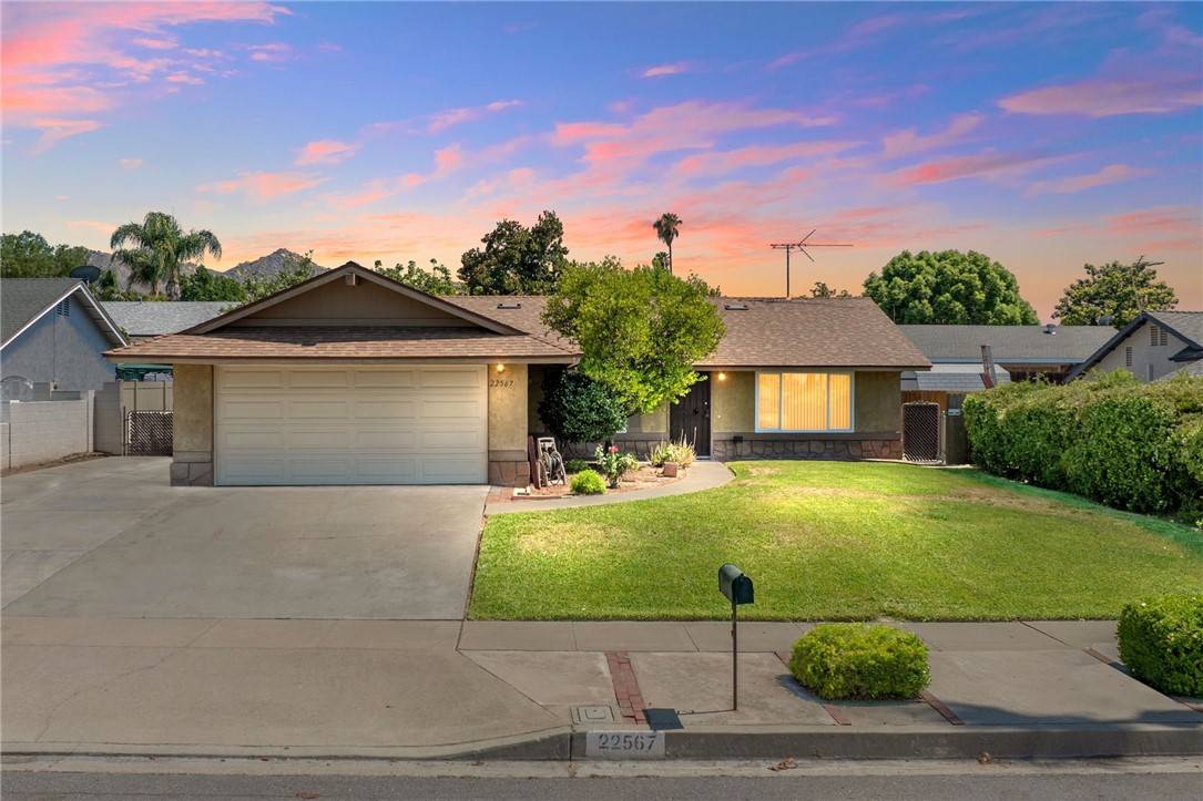 22567 RAVEN Way, Grand Terrace, CA 92313