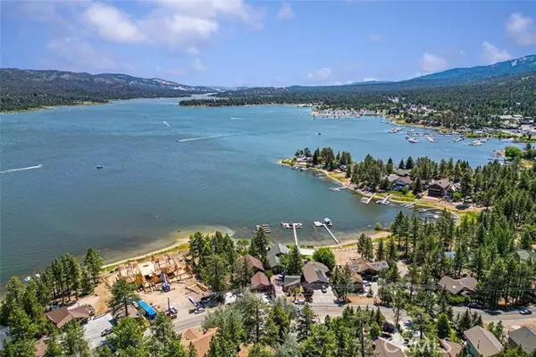 Big Bear Lake, CA 92315,40177 Lakeview Drive