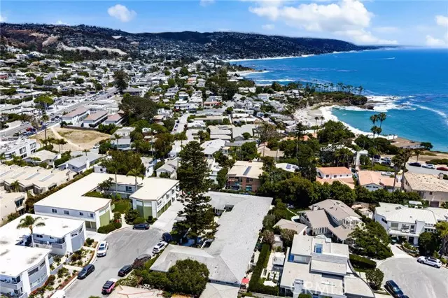 1575 Via Capri #6, Laguna Beach, CA 92651