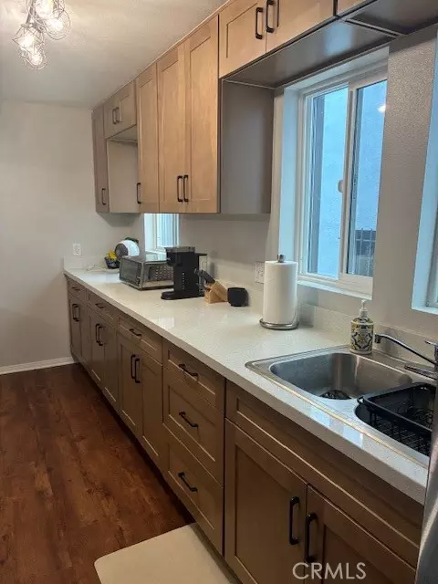 West Hollywood, CA 90046,7529 Lexington Avenue