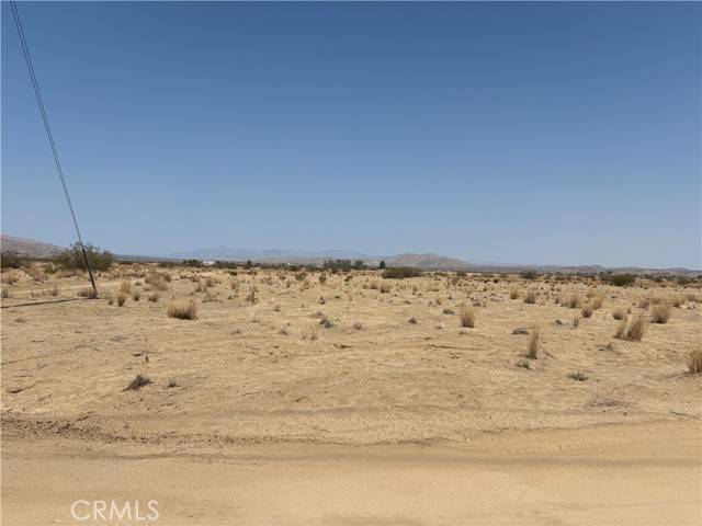 5650 Cascade Road, Joshua Tree, CA 92252