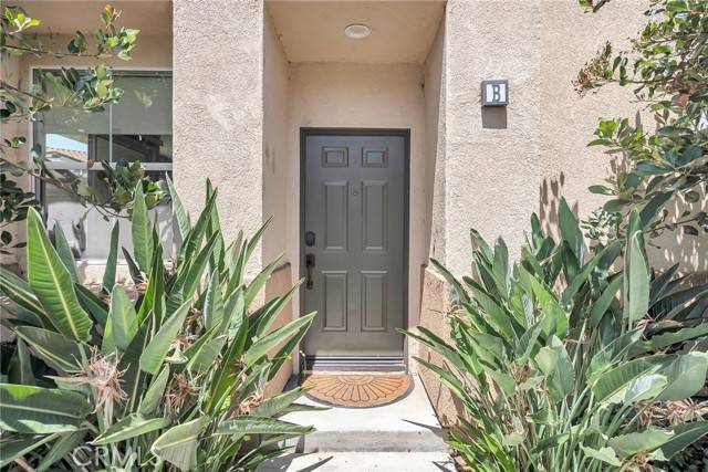 Murrieta, CA 92563,30462 Pelican #B