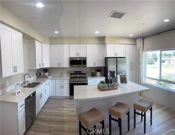 Fontana, CA 92335,14428 Bing Avenue