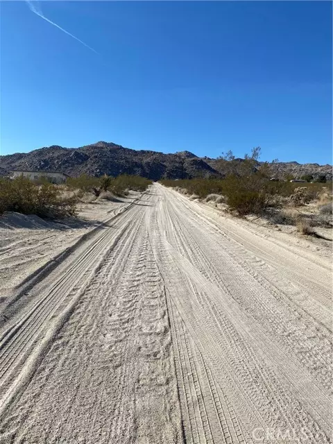 Twentynine Palms, CA 92277,0 Que Pass Lane