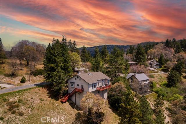 30191 Enchanted Way, Running Springs, CA 92382