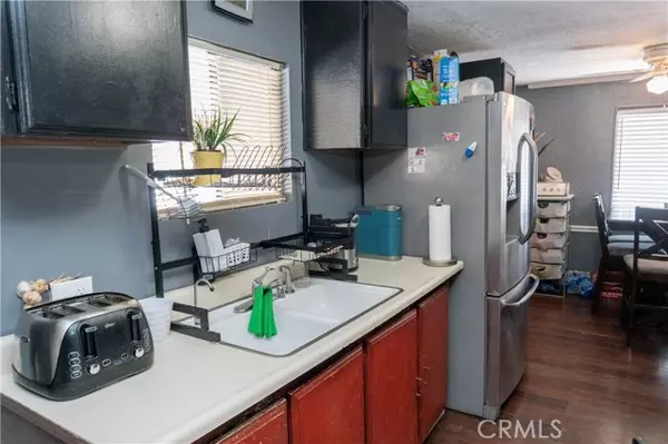 Ontario, CA 91761,1855 E Riverside Drive #74