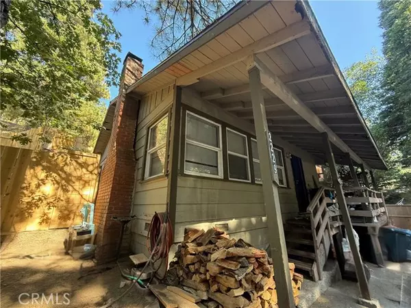 2229 Spring Oak Drive, Running Springs, CA 92382
