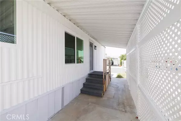 Riverside, CA 92503,3700 Buchanan Street #8