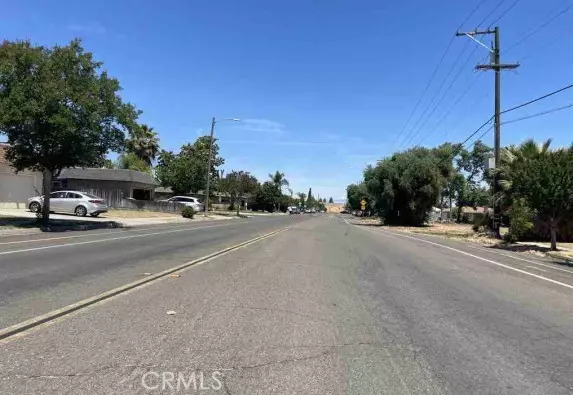 Fresno, CA 93726,4497 N Chestnut Avenue