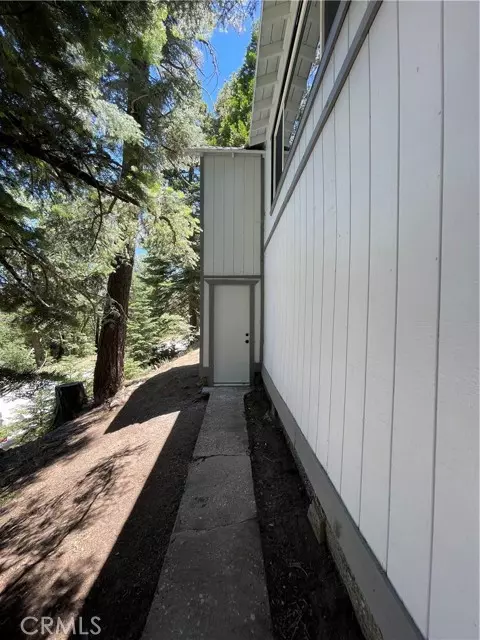 Running Springs, CA 92382,31557 Wagon Wheel Drive