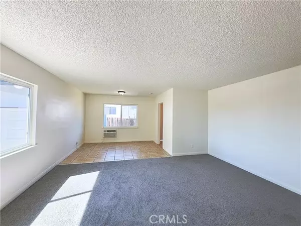 Fontana, CA 92335,9459 Kaiser Avenue