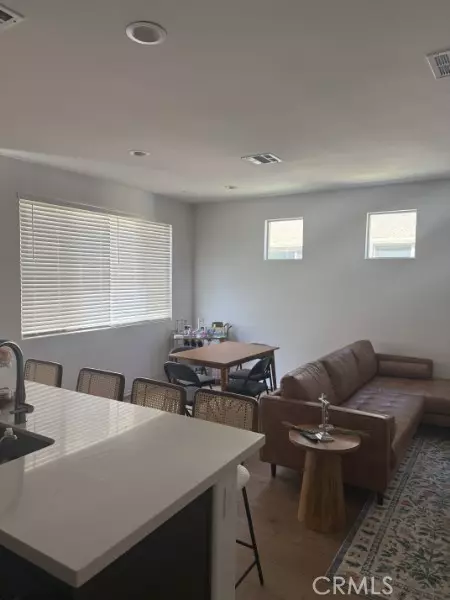 Winchester, CA 92596,29363 Water Glass