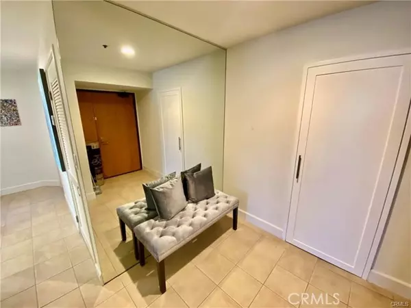 Long Beach, CA 90802,1310 E Ocean Boulevard #407