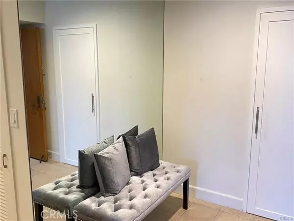 Long Beach, CA 90802,1310 E Ocean Boulevard #407