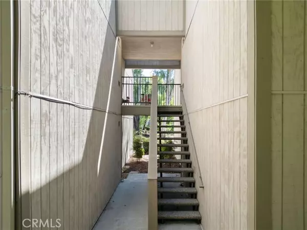 Riverside, CA 92507,600 Central Avenue #308