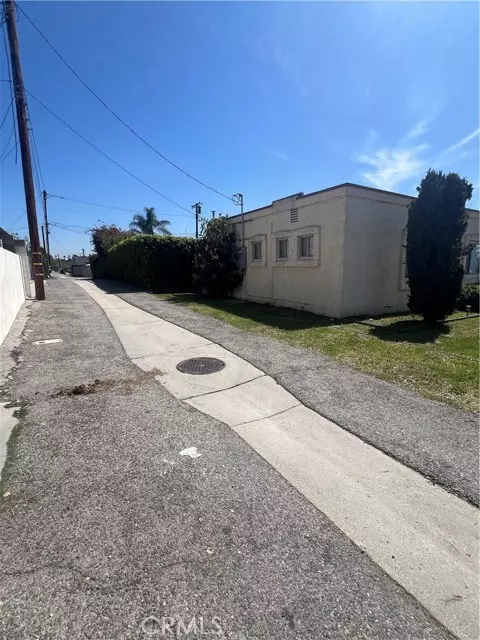 Azusa, CA 91702,1034 N Enid Avenue