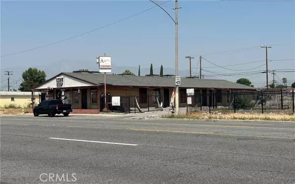 380 W Foothill Blvd, Rialto, CA 92376