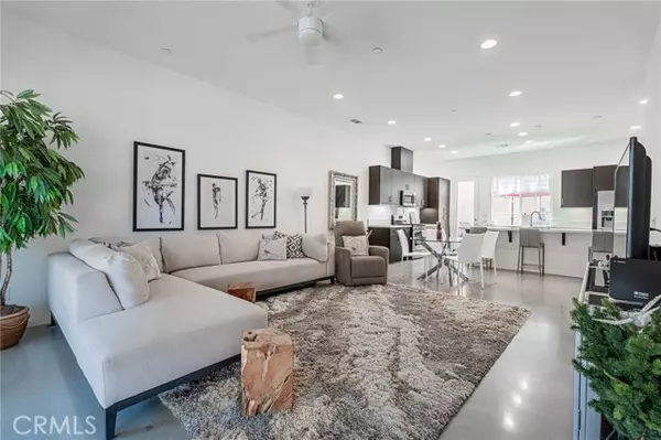 Palm Desert, CA 92260,4018 Via Fragante #2