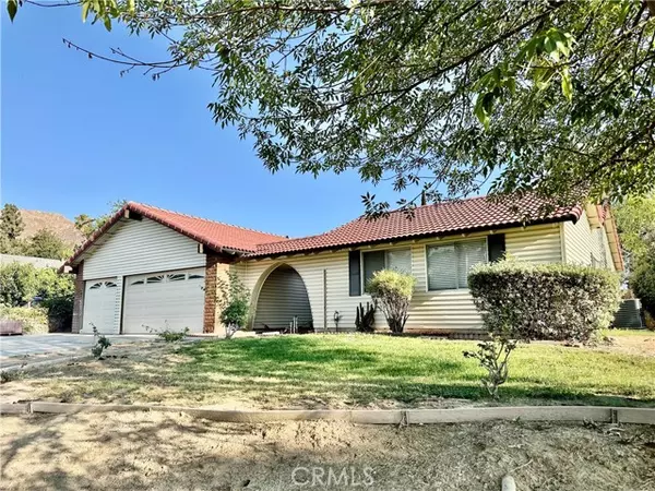 220 W Blaine Street, Riverside, CA 92507