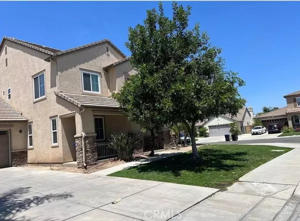 Eastvale, CA 92880,8003 Bluff View Lane