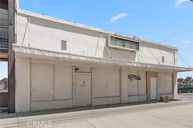 Fontana, CA 92335,16756 Foothill Boulevard