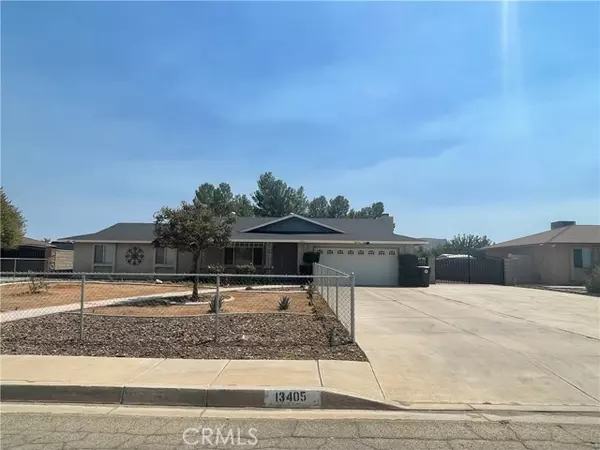 13405 Applewood Road, Apple Valley, CA 92308