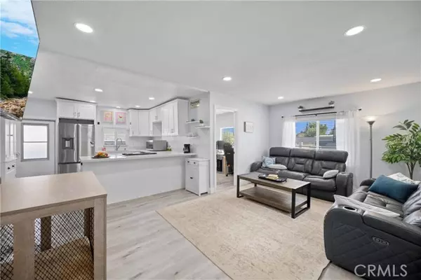 Perris, CA 92570,17086 Esperanza Drive