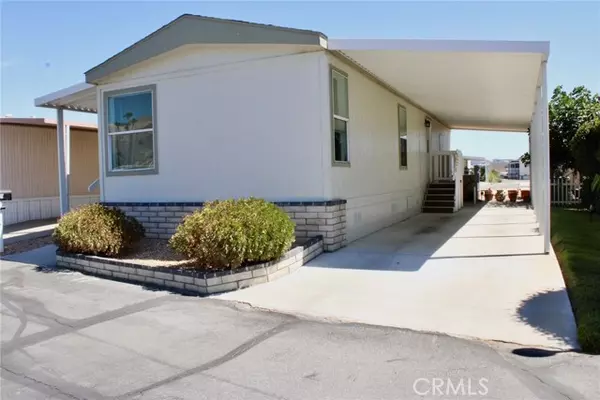 San Jacinto, CA 92583,999 S Santa Fe Avenue #17