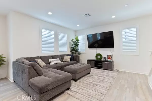 Fontana, CA 92336,16040 Jamie Lane #9