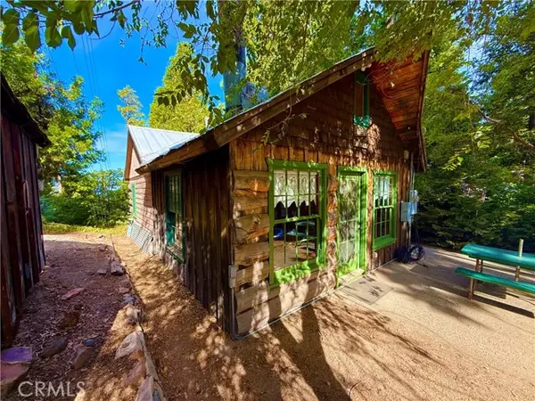 Twin Peaks, CA 92391,25560 Hi Place