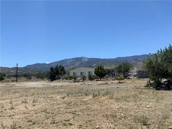 9980 Pionero Road, Phelan, CA 92371
