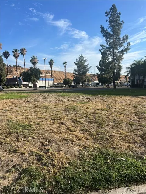 Colton, CA 92324,0 Washington