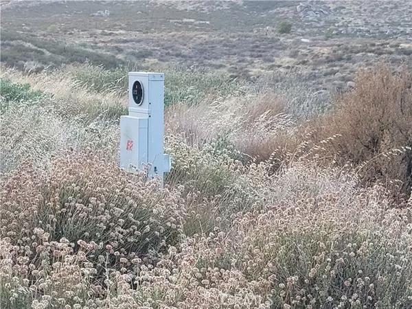 Banning, CA 92220,48850 Horse Trail Road