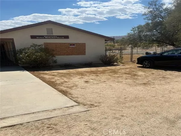 Joshua Tree, CA 92252,6213 East Parkway