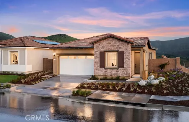 Corona, CA 92883,23698 Highvale Drive