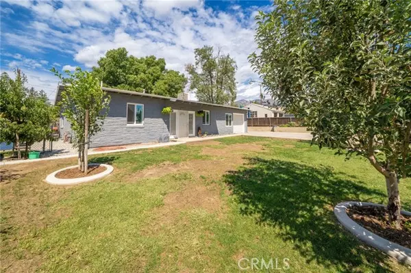 Yucaipa, CA 92399,34988 Acacia Avenue