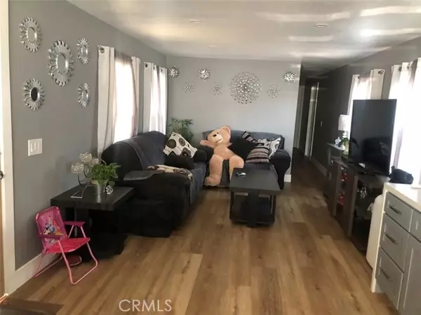 Rialto, CA 92376,190 N Meridian Avenue #66