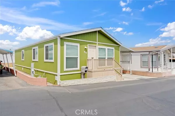 Oceanside, CA 92057,65 Hummingbird Lane