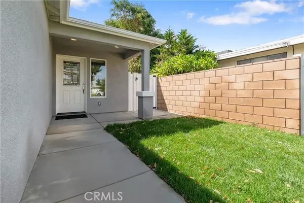 Riverside, CA 92503,3472 Farnham Place