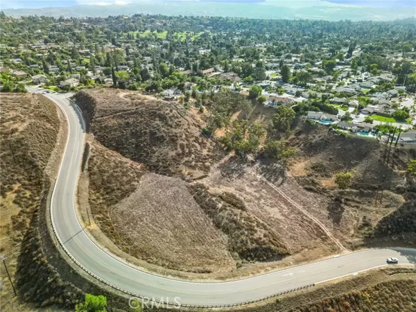 Redlands, CA 92373,0 E Sunset Dr N