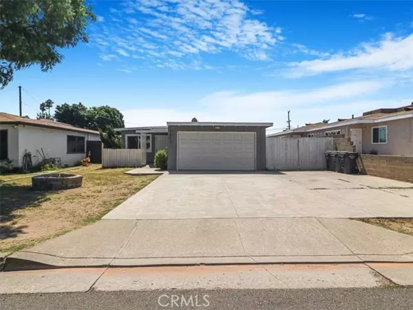 Huntington Beach, CA 92647,7802 Newman Avenue