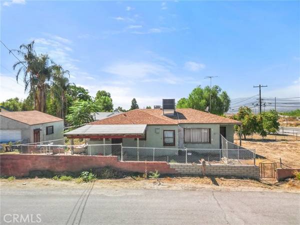 1393 Ward Way,  Mentone,  CA 92359