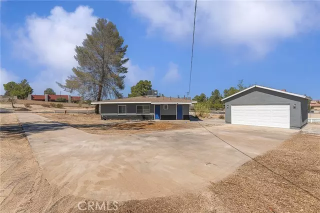 Victorville, CA 92395,14877 Rodeo Drive